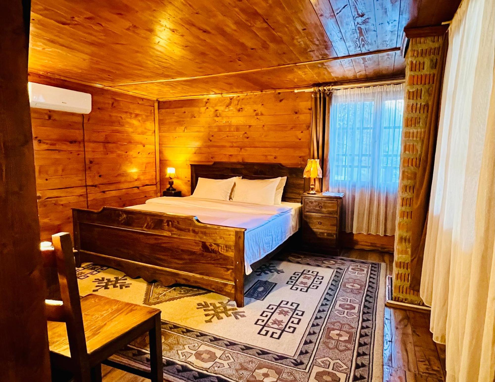 Отель Nautica Bahna Оршова Экстерьер фото